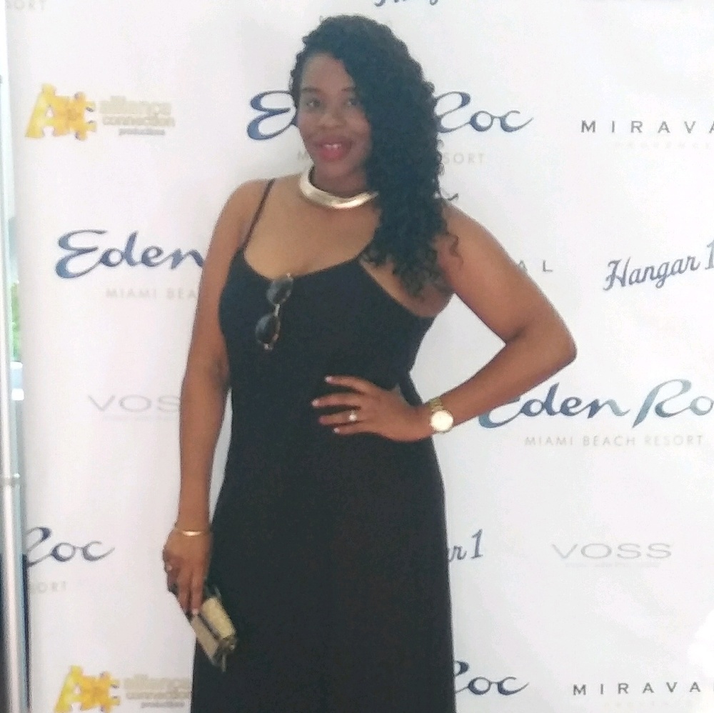 Meet your Posher, Victoria